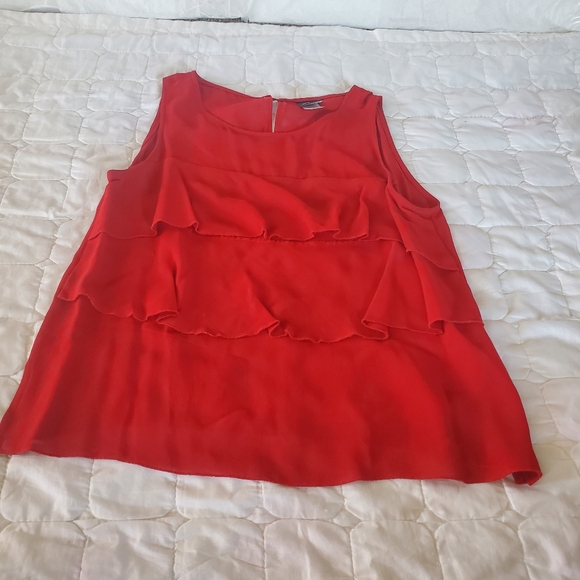 Tops - Picture 3 of 12